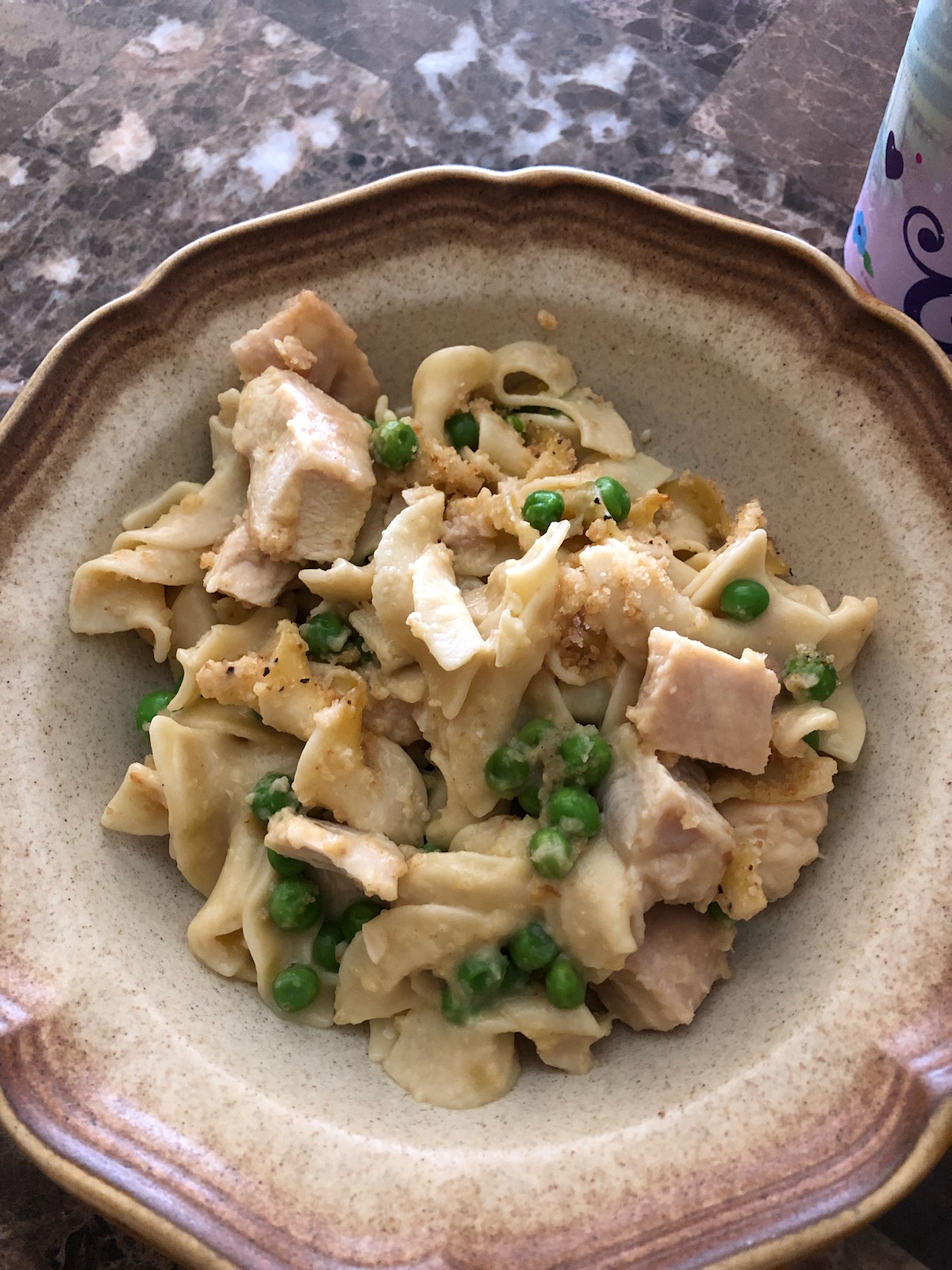 CHICKEN & NOODLE CASSEROLE